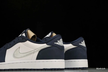 Jordan CJ7891 400 Low Midnight Navy SB 1 1122